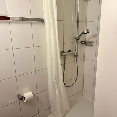 Im Cafe Hansen Apartment *